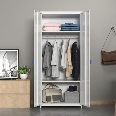 Guardarropa casero del estilo del armario del metal de la puerta doble del dormitorio con el alto pie